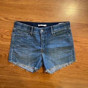 Levi’s 525 Cut-off Shorts 12
